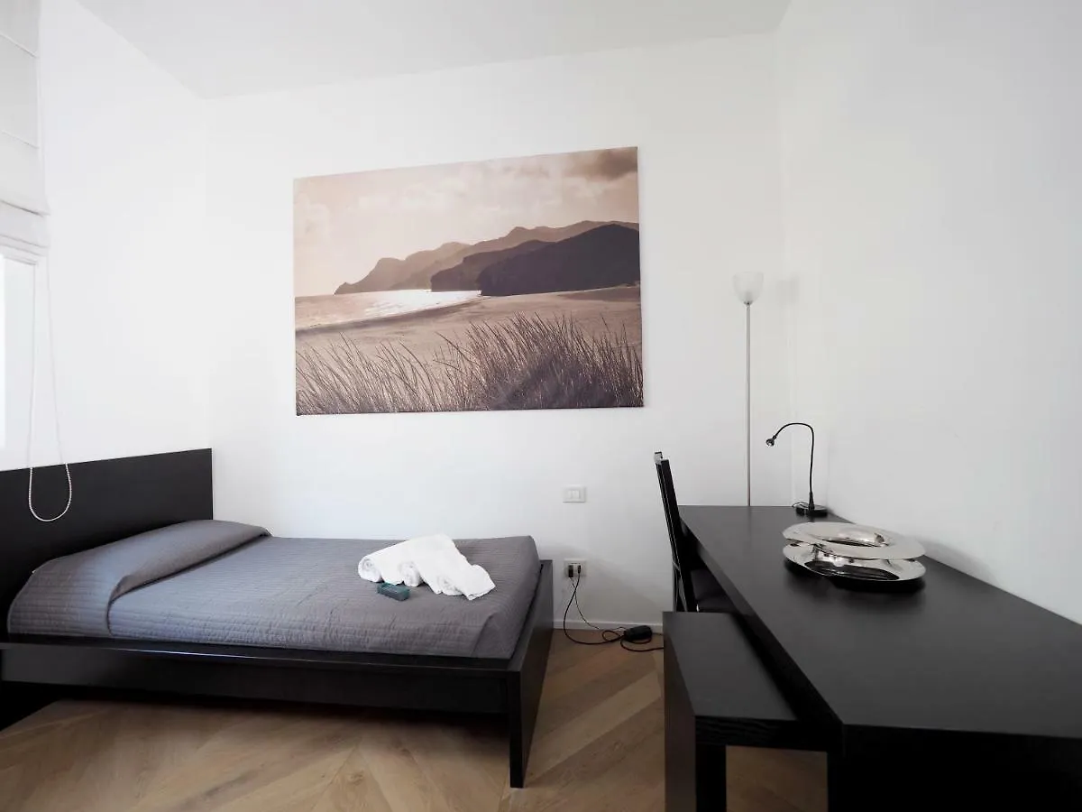 Appartement Turati 3 à Milan